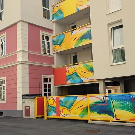 306 London 59M2 4-8 Pers Extra Bedroom Klagenfurt am Woerthersee Exterior photo
